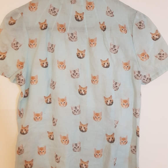 Revival size 8 pale blue cat print blouse - Picture 3 of 4